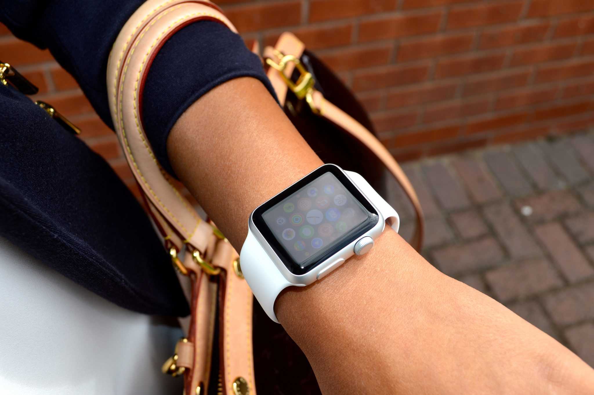 Ремінці для Apple Watch